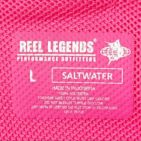 Reel Legends Saltwater UPF Button Down Pink Top - Picture 5 of 6